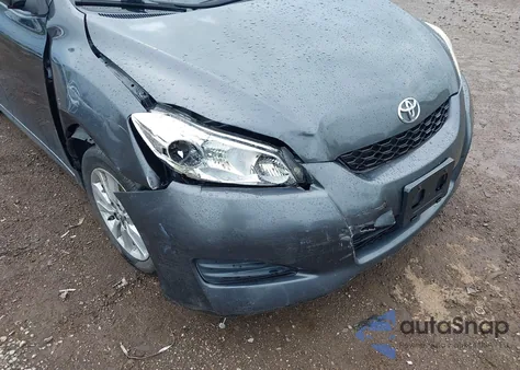 2009 Toyota Matrix z USA, uszkodzony, nr VIN 2T1KU40E19C062980